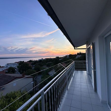 Apartmani Starigrad Paklenica - Danijel Extérieur photo