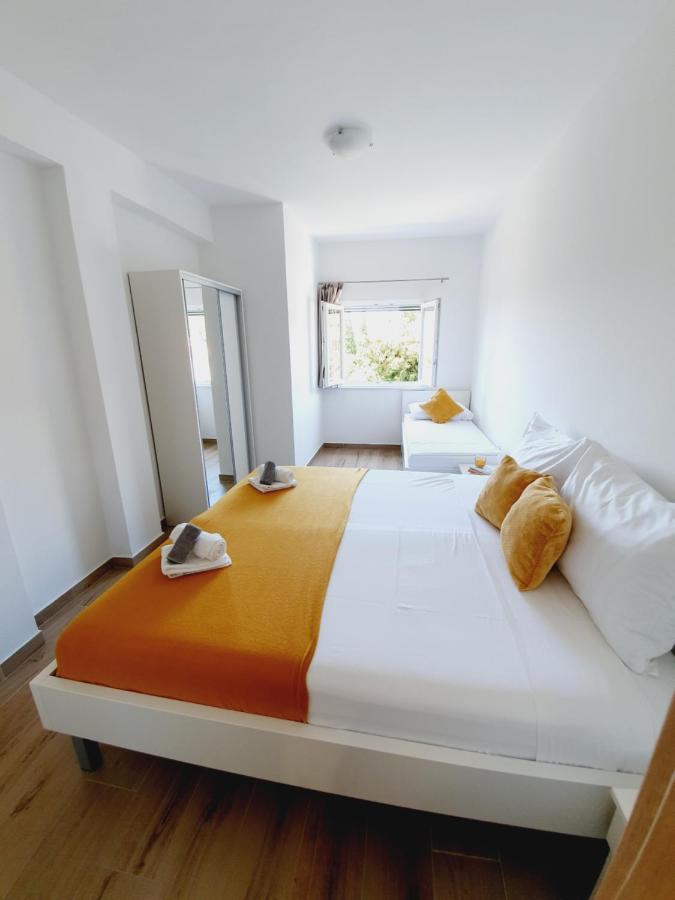 Apartmani Starigrad Paklenica - Danijel Extérieur photo