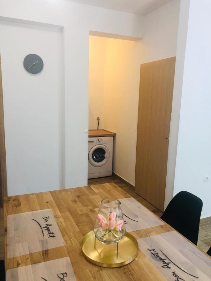Apartmani Starigrad Paklenica - Danijel Extérieur photo